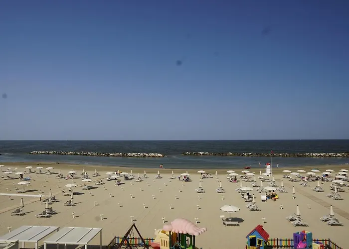 Aurora Nord * ريميني